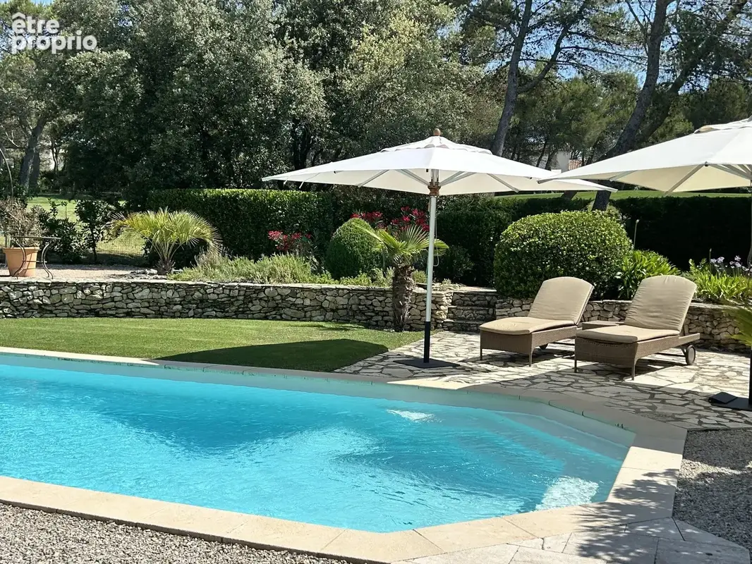 Maison 270 m² à Mallemort  - photo 5