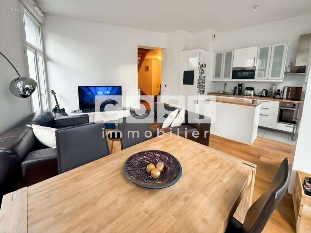 Appartement à ASNIERES-SUR-SEINE
