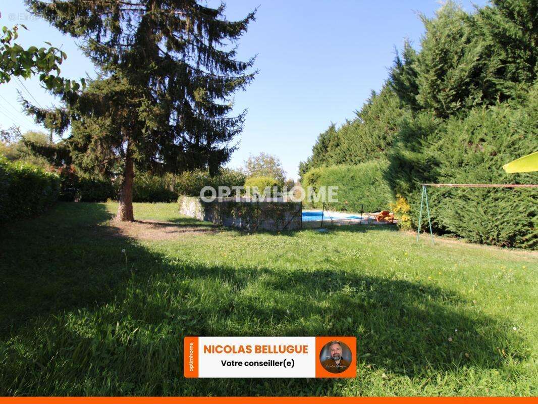 Maison avec piscine et sous-sol total à deux pas de Lauzun - photo 18