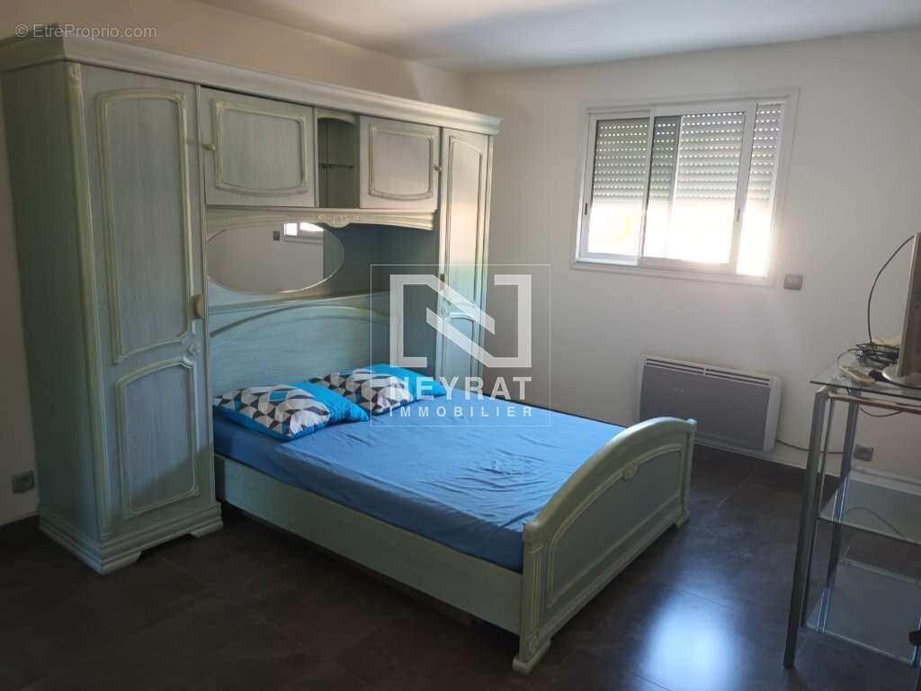 Maison à MONTAUROUX