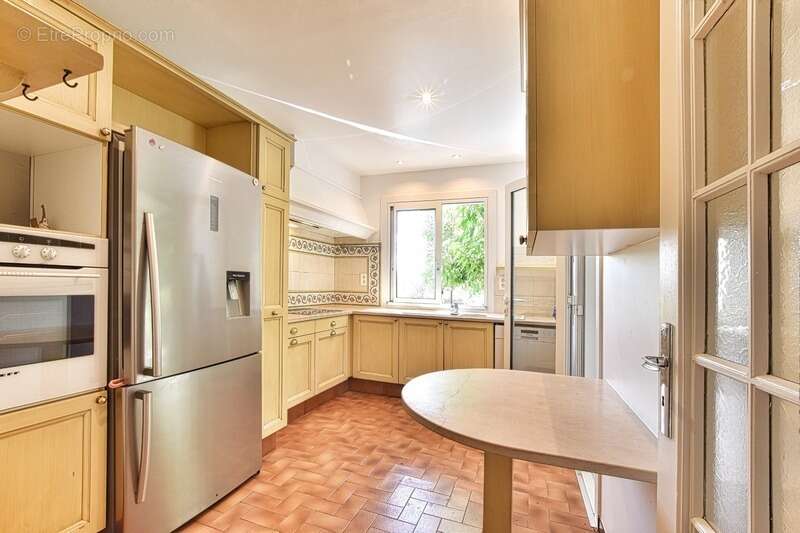 Maison à SAINT-BAUZILLE-DE-LA-SYLVE