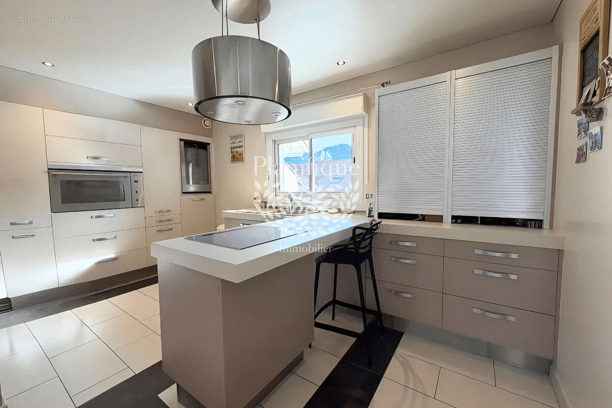 Appartement à ETAUX