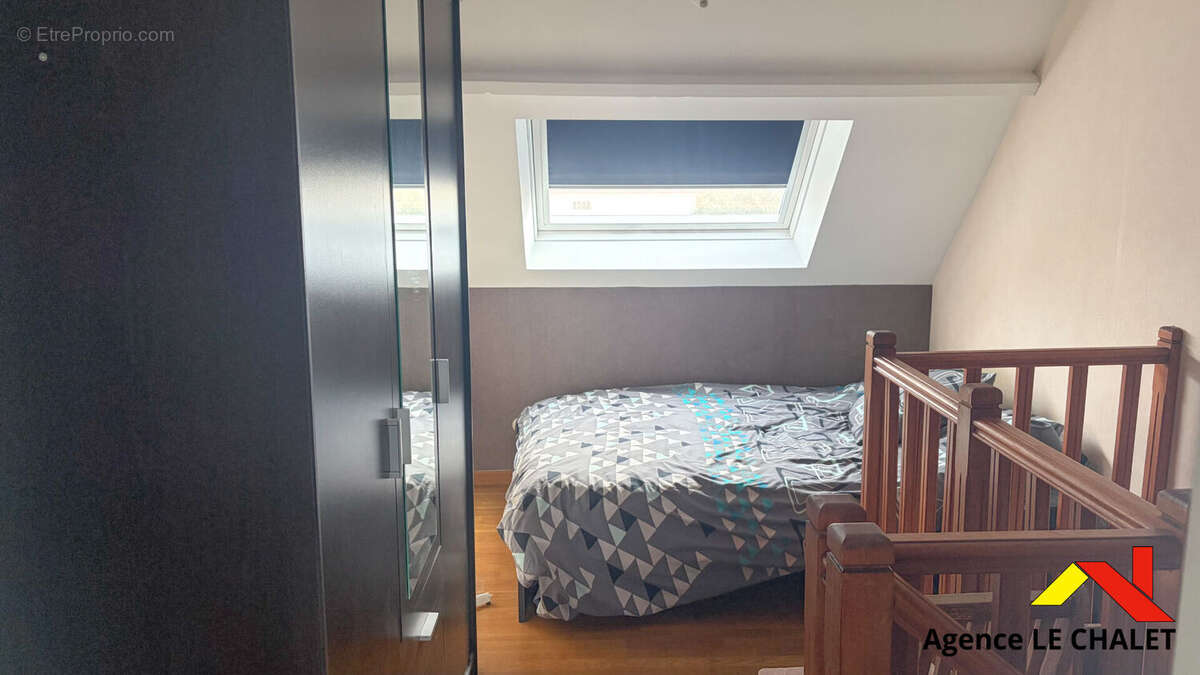 Maison à VILLENEUVE-LE-ROI