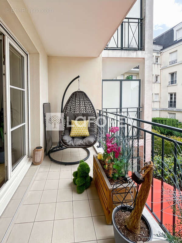 3 pièces traversant avec balcon, parking et cave - dpe b - photo 6