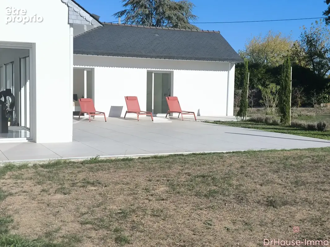 Maison 5 pièces 131 m² à vendre à Allaire (56350) - photo 2