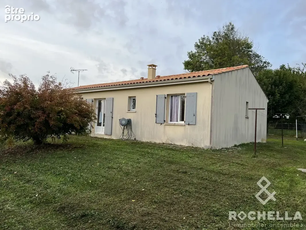 Maison 4 pièces 92 m² à vendre à Asnieres-La-Giraud (17400) - photo 1