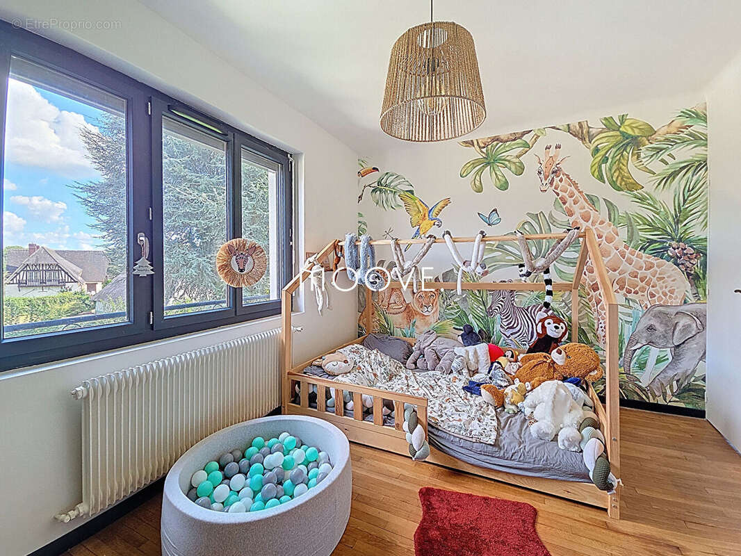 Maison à SAINT-OUEN-DU-TILLEUL