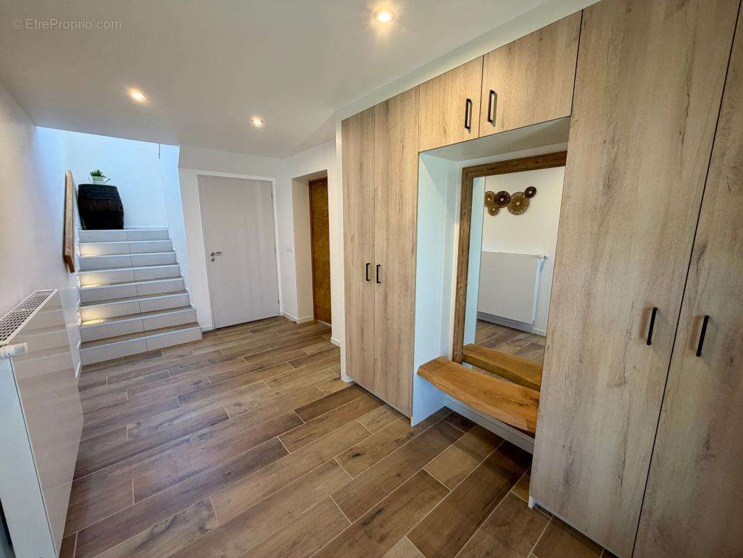 Maison à BEAUCROISSANT