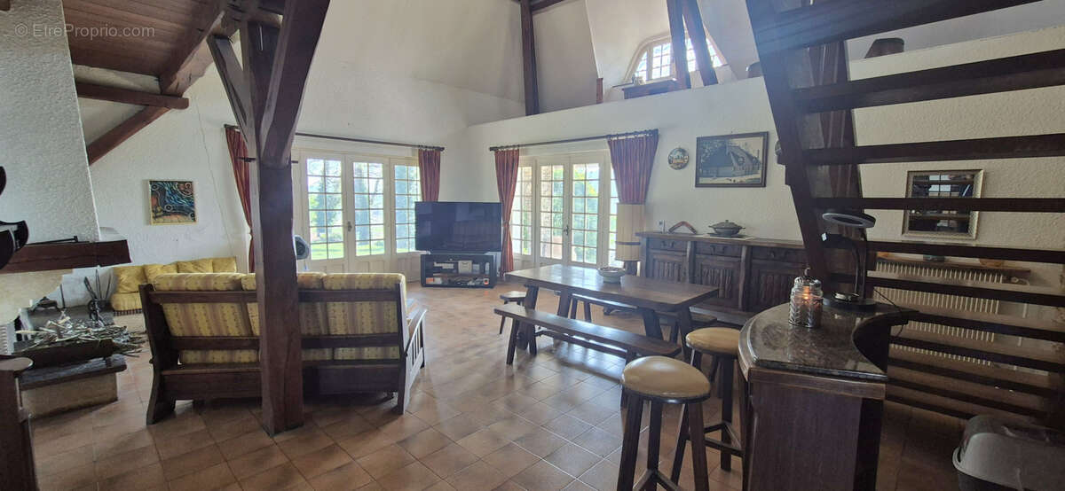 Maison à TREPT