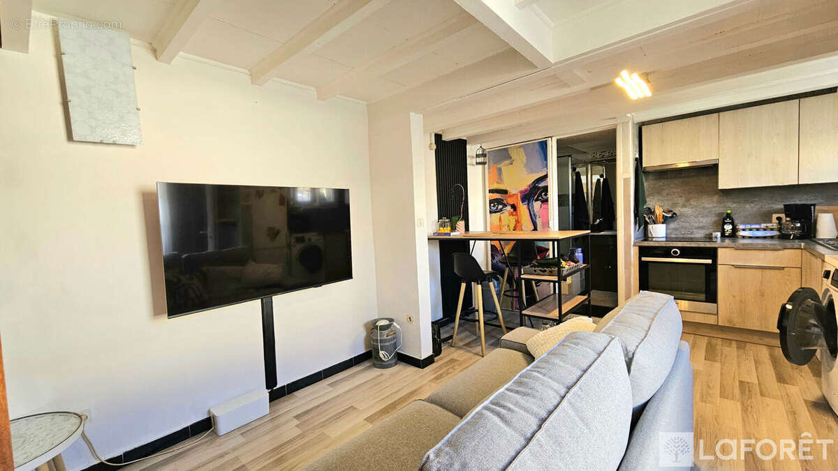Appartement à MIREVAL
