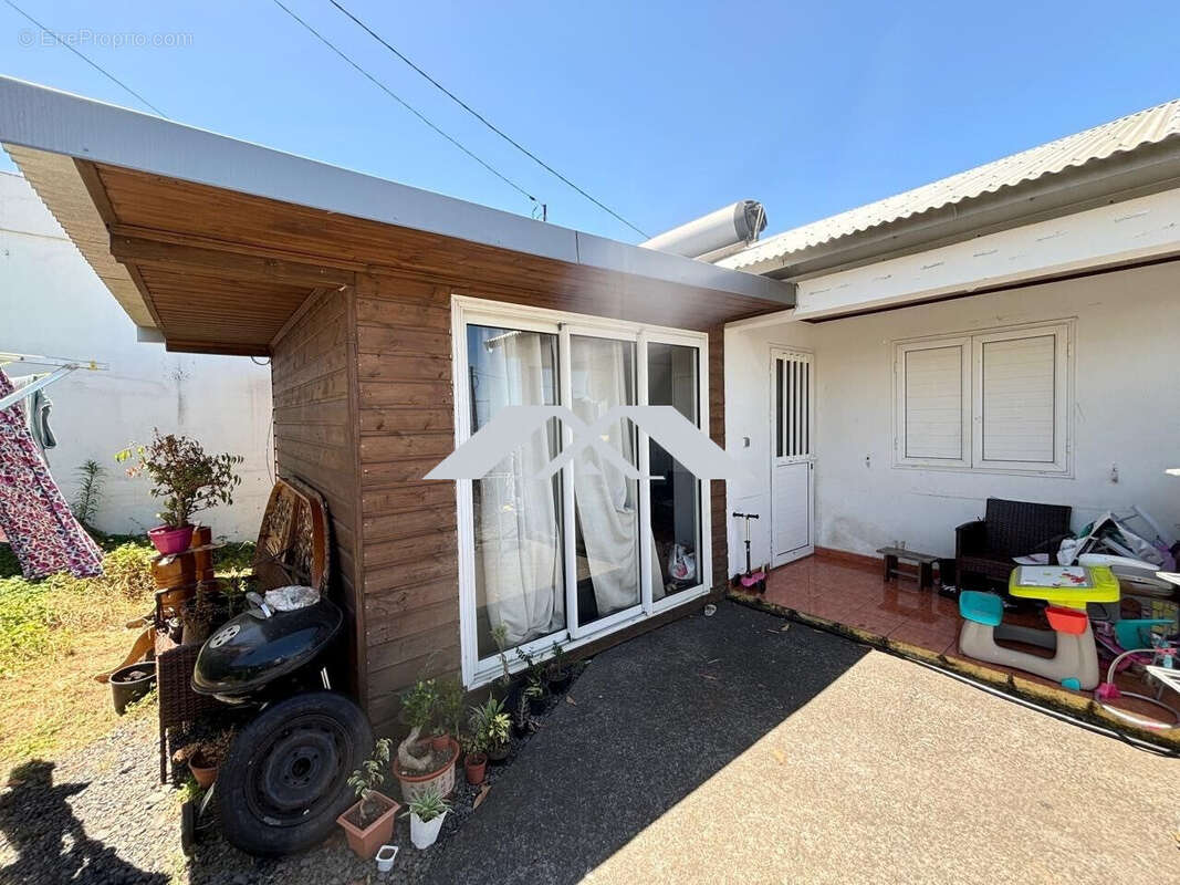 Maison à PETITE-ILE