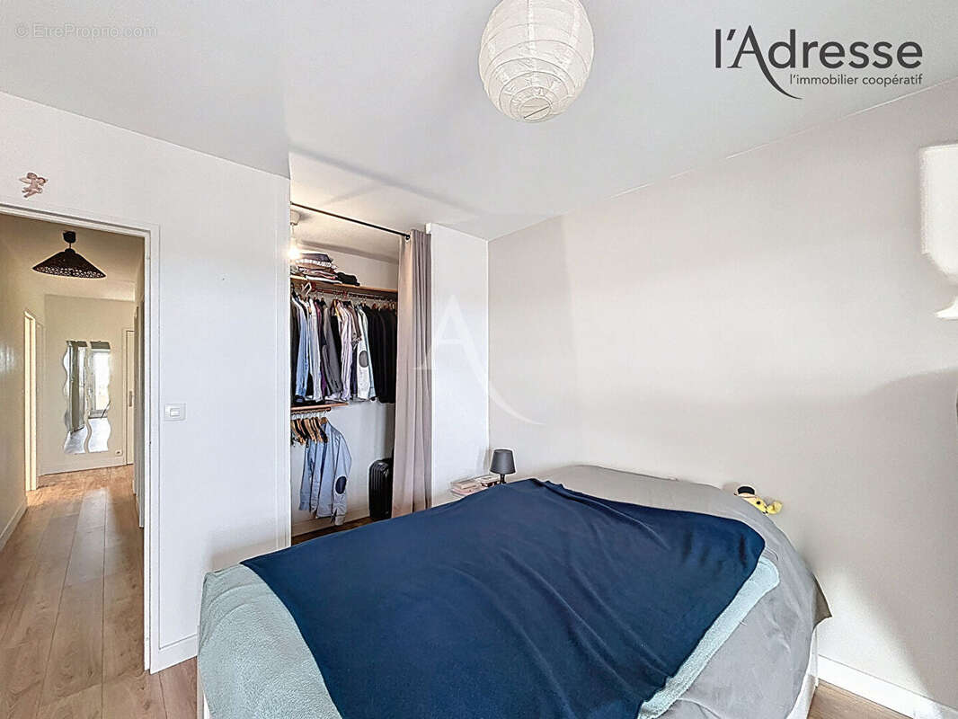 Appartement à SURESNES