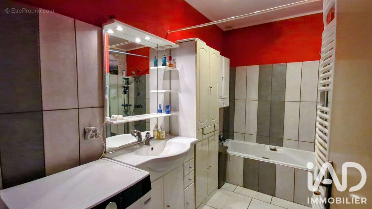 Maison 122 m² à Lavans-Vuillafans  - photo 9