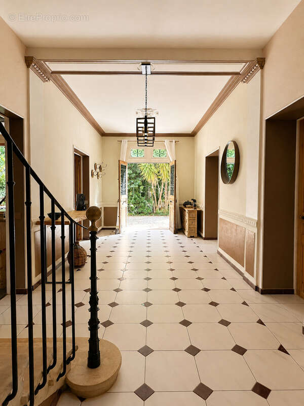 Élégante Maison de Maître au charme intemporel - photo 6