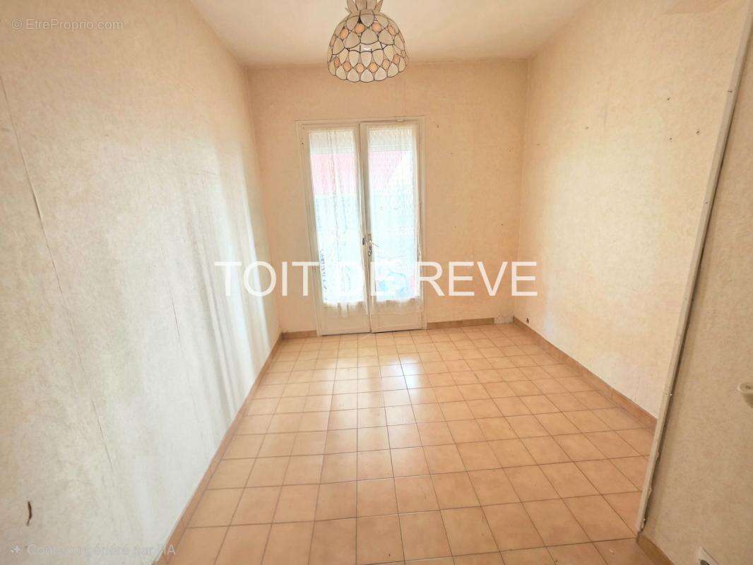 Exclusivité Frontignan : Grande villa de 150m² sur 699m² de parcelle - photo 15