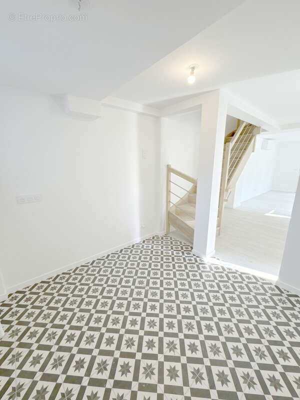 Appartement à LE PERREUX-SUR-MARNE