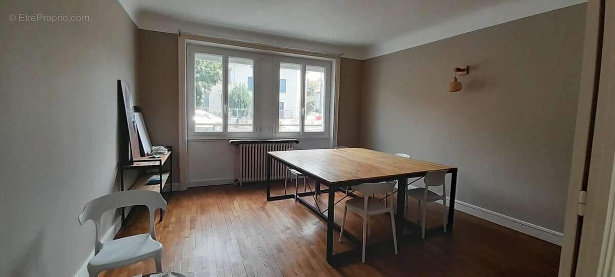 Maison lumineuse  à Saint-Junien - photo 3
