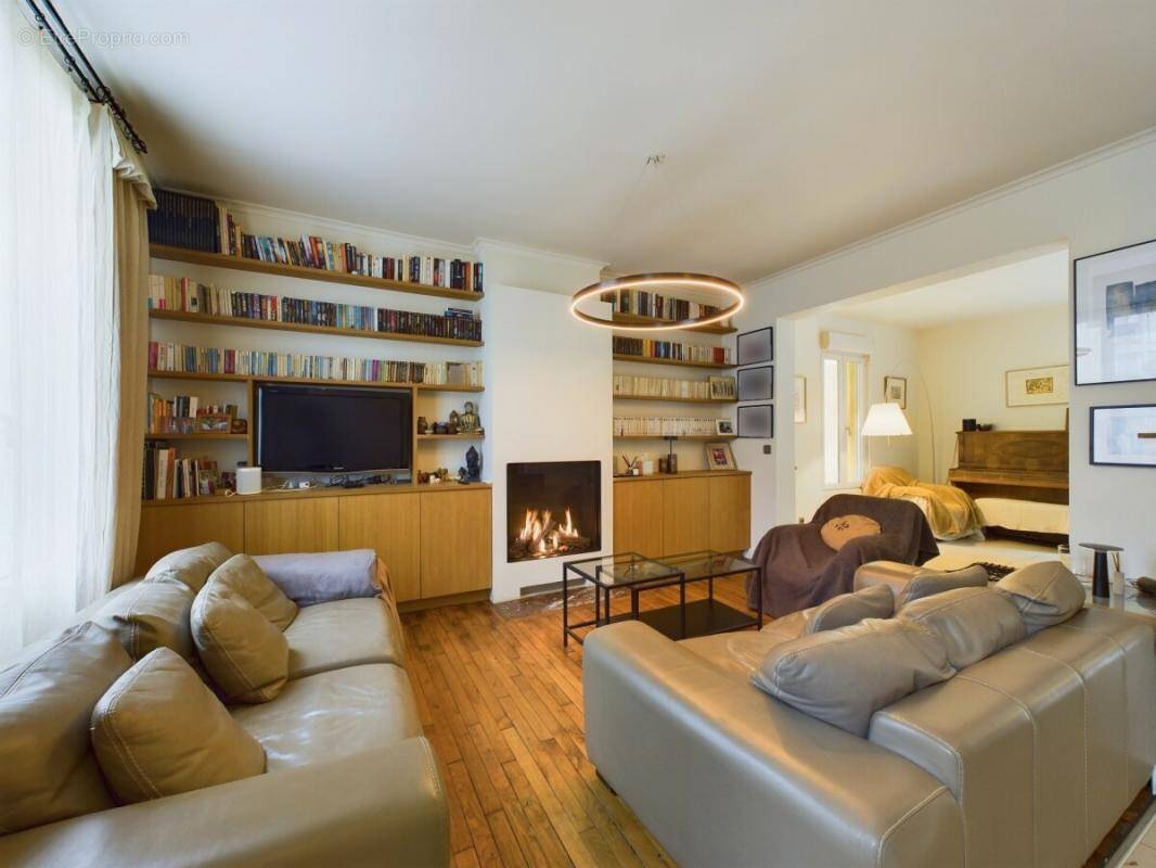 Maison à NANTERRE
