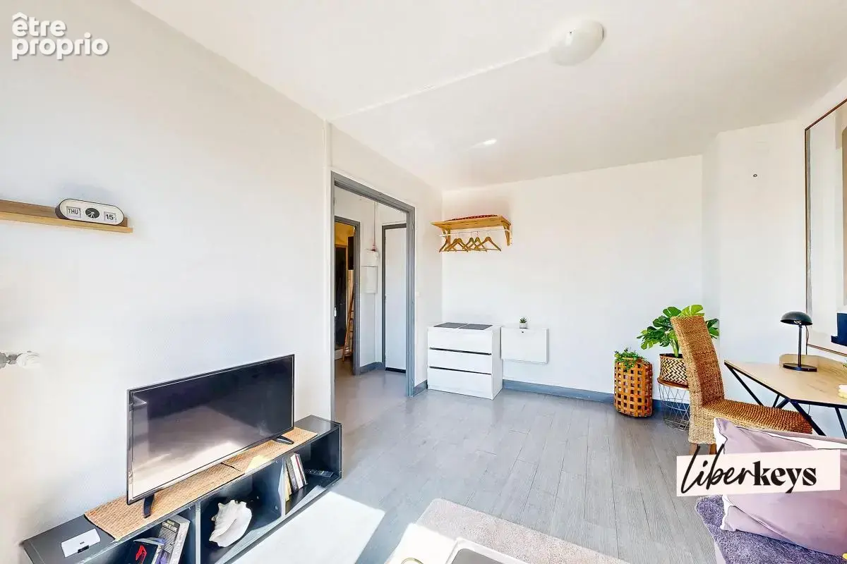 Un studio coup de cœur qui n'en a pas tout à fait l'esprit – 26,50 m² avec balcon et vue dégagée à Chelles - photo 7