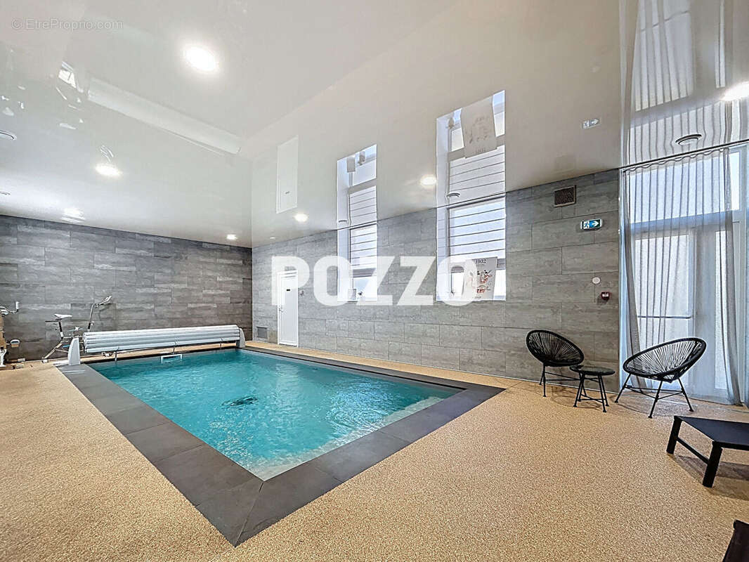 Commerce à BARNEVILLE-CARTERET