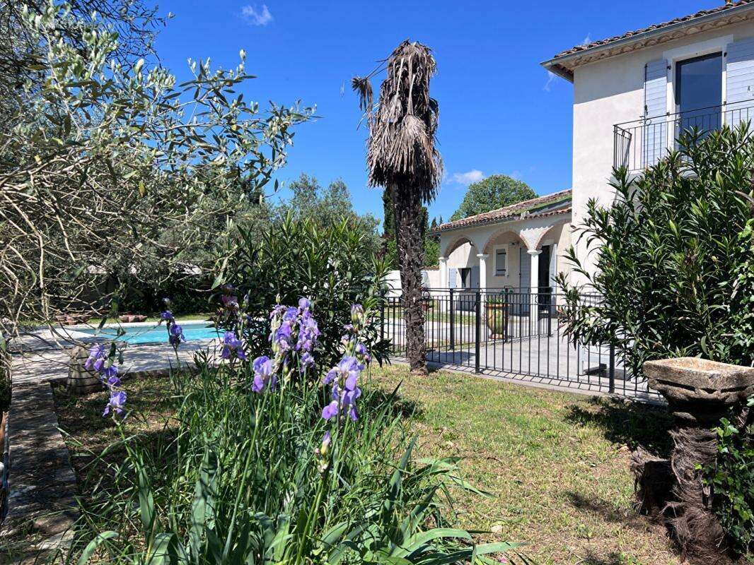 Maison de charme très lumineuse avec piscine - photo 16