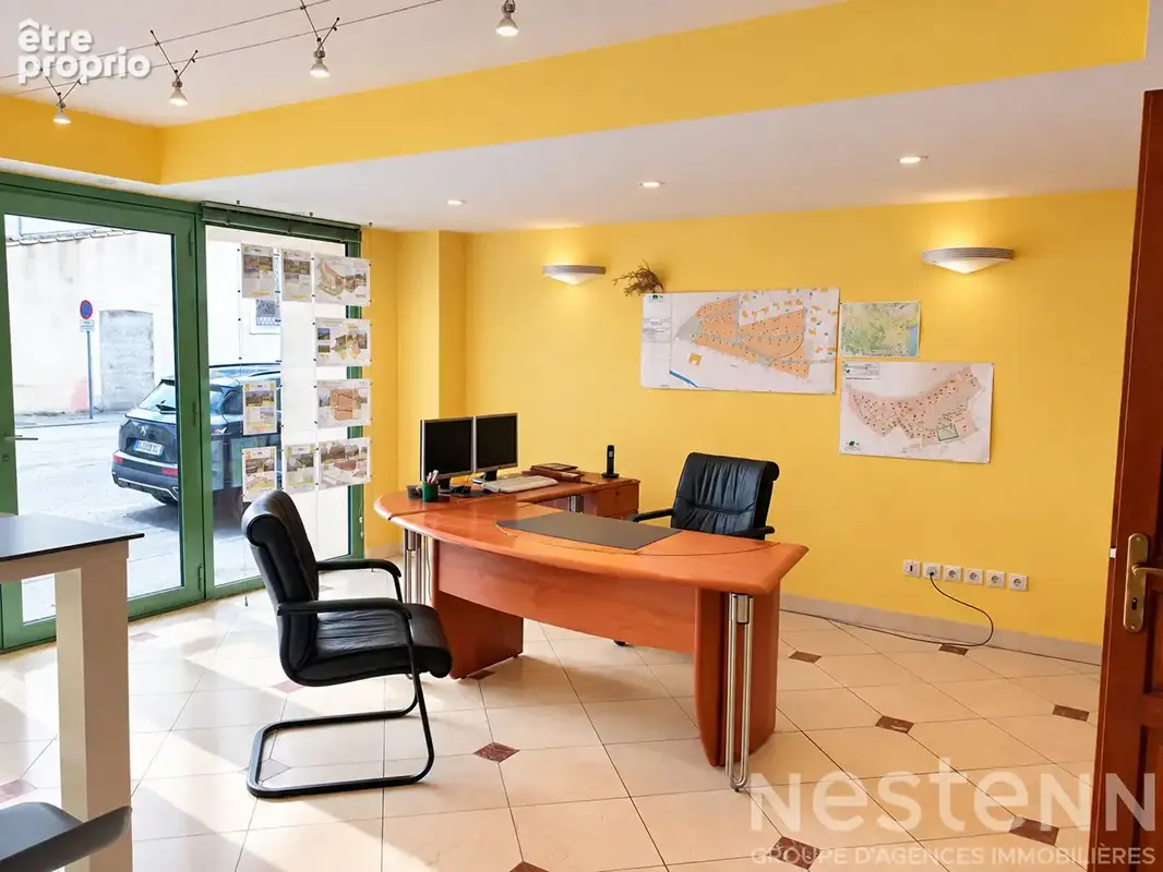 CARCASSONNE - Ensemble professionnel avec 160 m² de bureaux et 550 m² de garage-entrepôt - photo 5