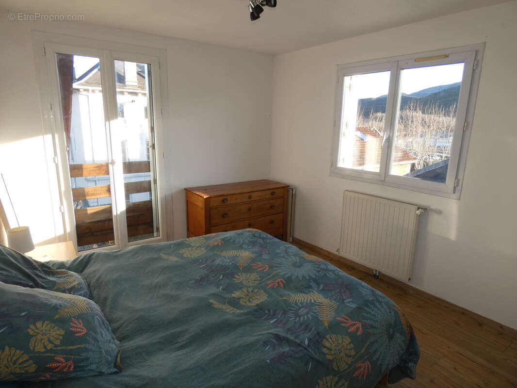 Appartement à CHORGES