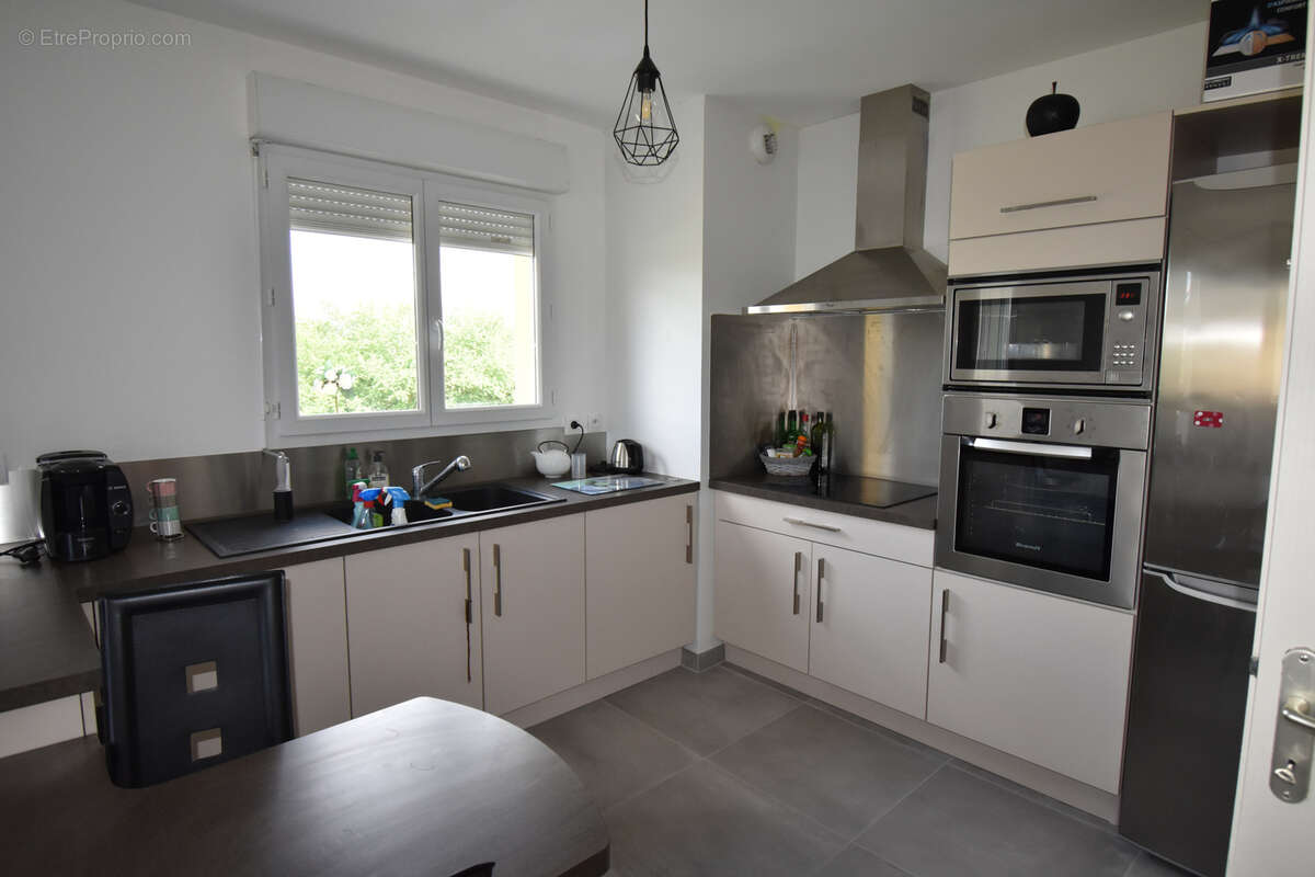 Appartement à ARS-SUR-FORMANS