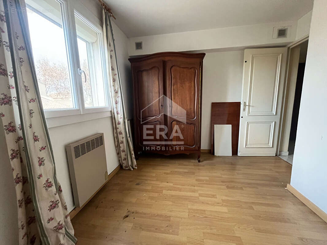 Appartement 77m² à martigues - photo 8