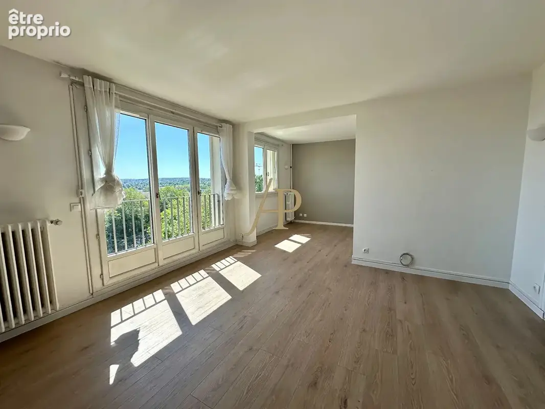 Appartement Saint Germain En Laye 5 pièce(s) 70.19 m2 - photo 3