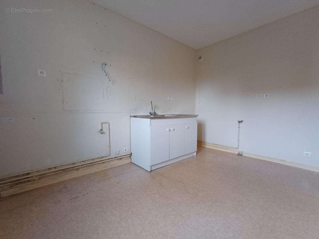 Maison à ECHENANS-SOUS-MONT-VAUDOIS