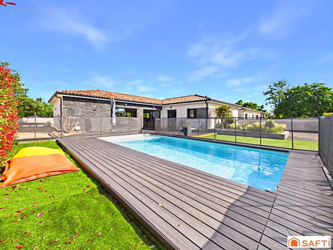 Photo 1 - Maison à TOURNEFEUILLE