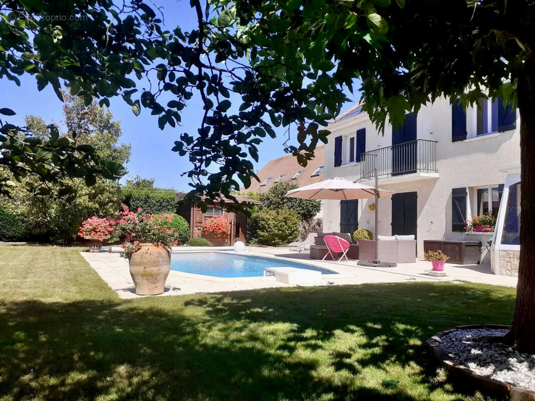 Maison à LES ALLUETS-LE-ROI