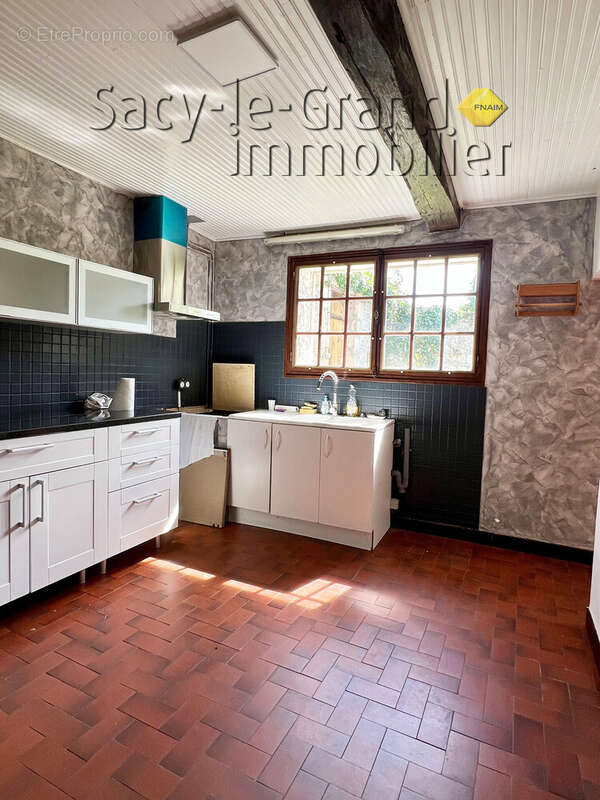 Maison à VERDERONNE