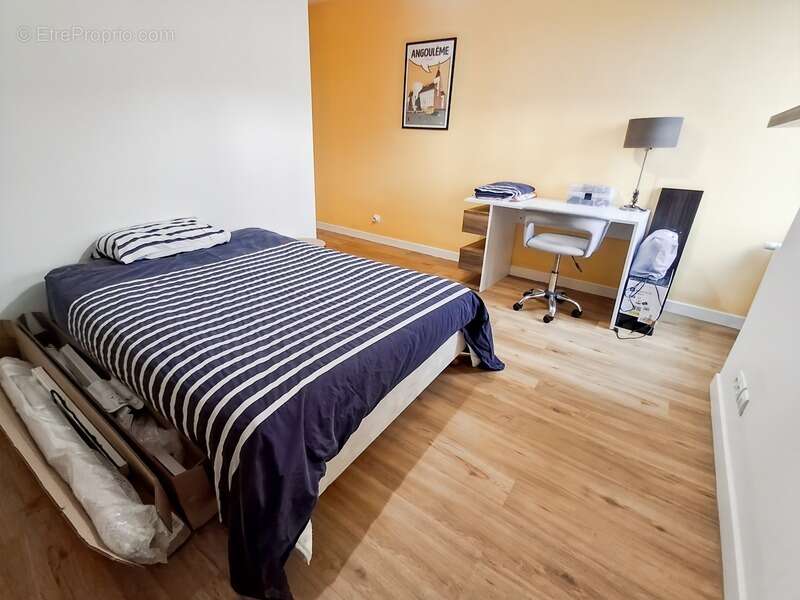 Maison à CHILLY-LE-VIGNOBLE