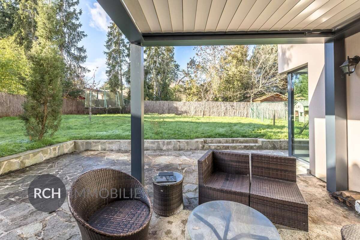 Maison à MONTFORT-L&#039;AMAURY