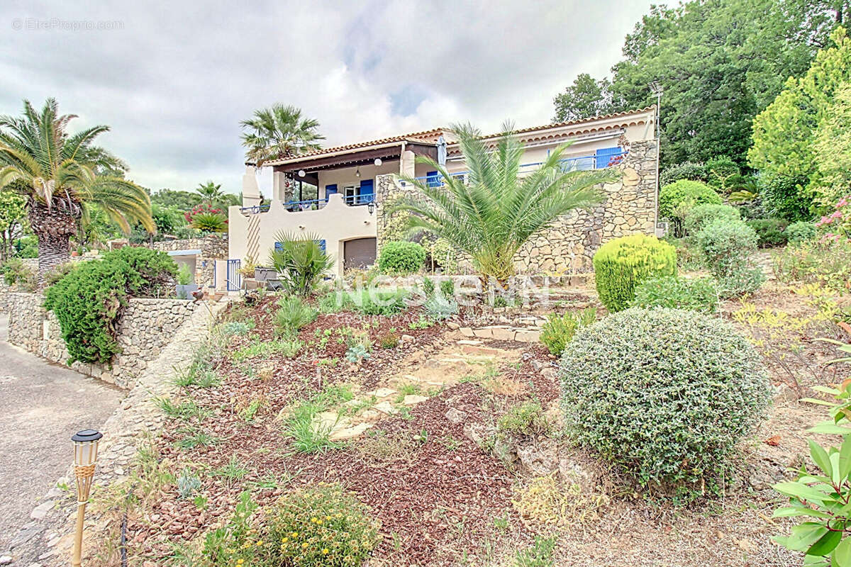 Maison à DRAGUIGNAN