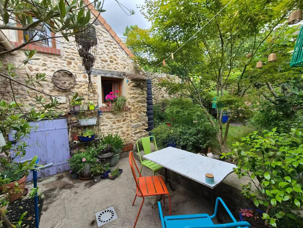 Photo 1 - Maison à SAINT-ARNOULT-EN-YVELINES