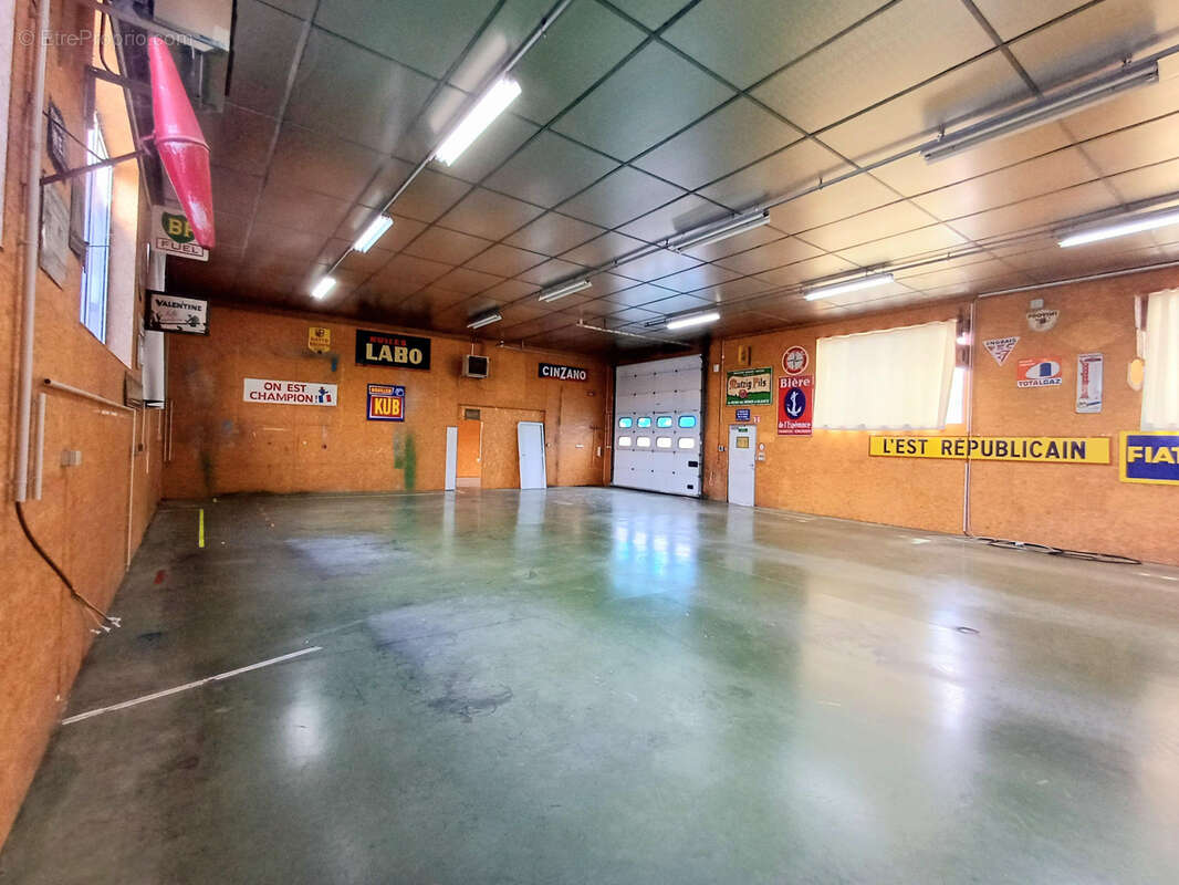 Secteur Belfort Local d’activité de 480 m2 avec parking - photo 4