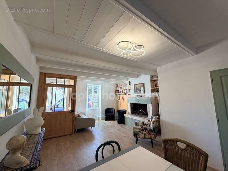 Maison à LE BOIS-PLAGE-EN-RE