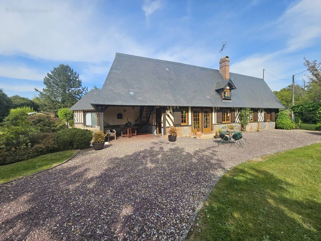 Maison à BERNAY