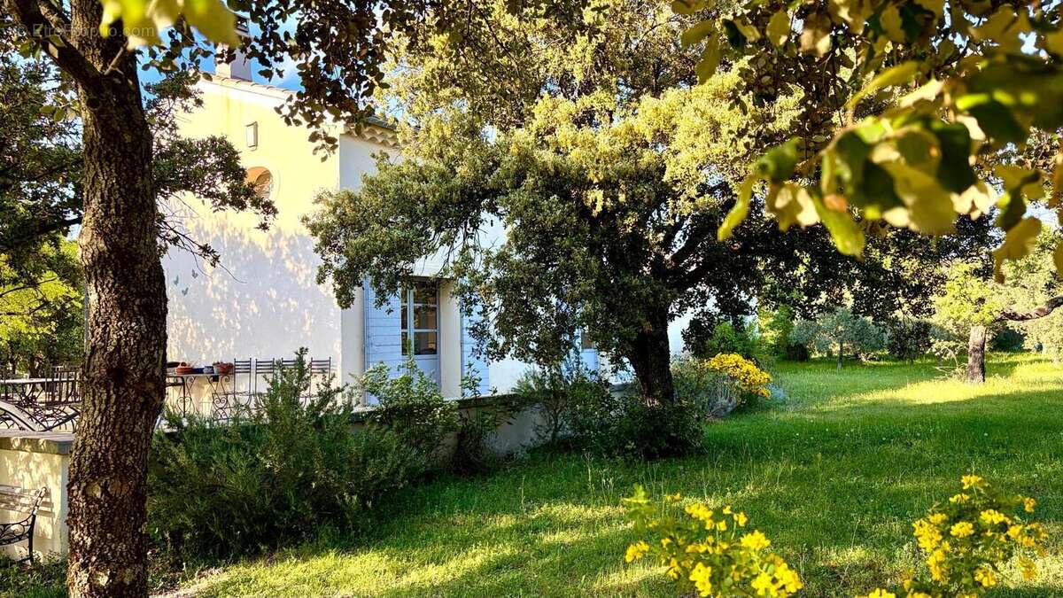 Photo 2 - Maison à VENASQUE