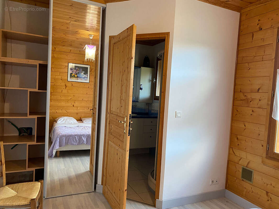 Maison à ROUFFIGNAC-SAINT-CERNIN-DE-REILHAC