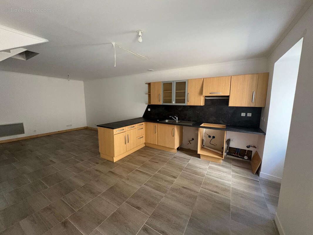 Maison à LACABAREDE