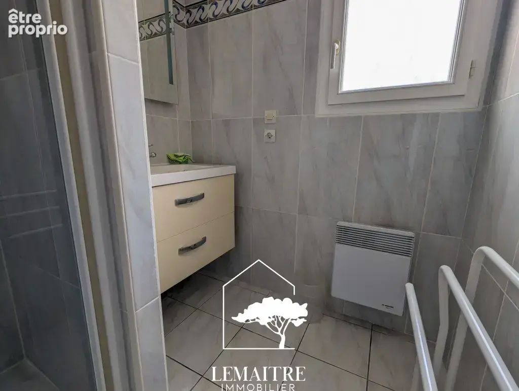 Maison de plain-pied avec piscine   4 chambres   grand terrain de 1 456 m2 - photo 28