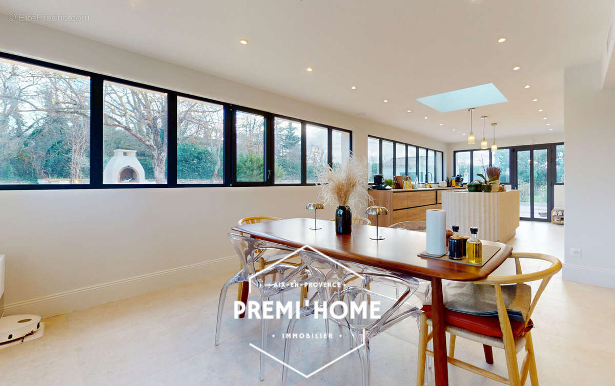 Maison à AIX-EN-PROVENCE