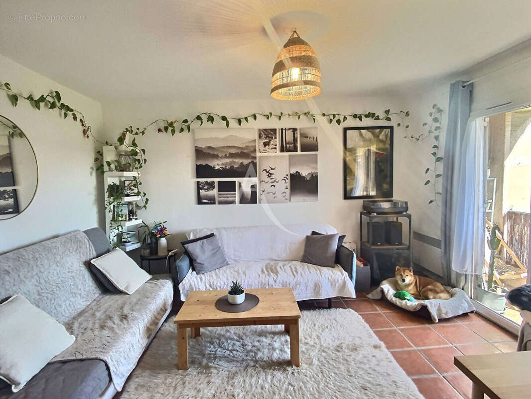 Appartement à MARSEILLE-12E