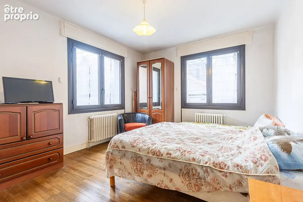 Agence immobiliere laforet - exclusivite - "dahlia" - annecy / hyper centre - appartement t2 de 49,26m² - cave - local a velo - photo 3