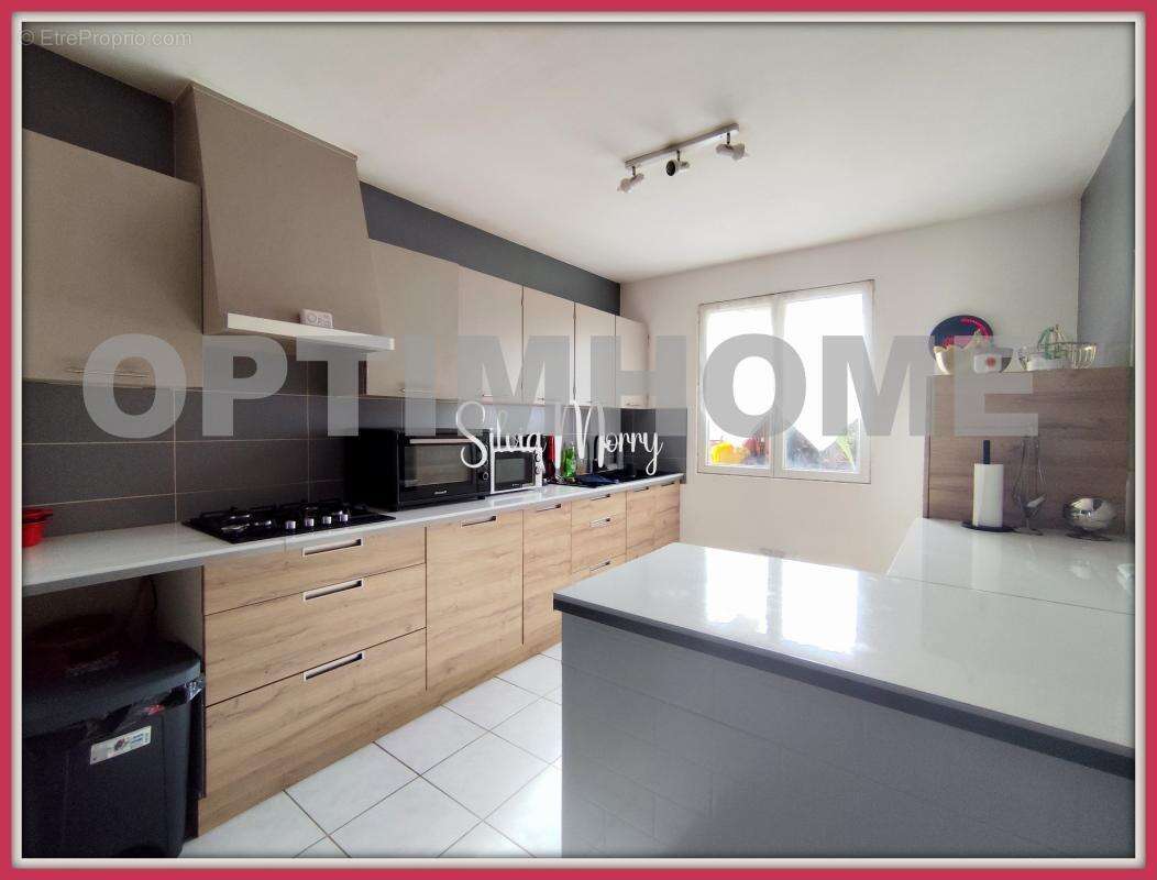 Maison à vendre 6 pièces PLOUZEVEDE (29) - photo 6