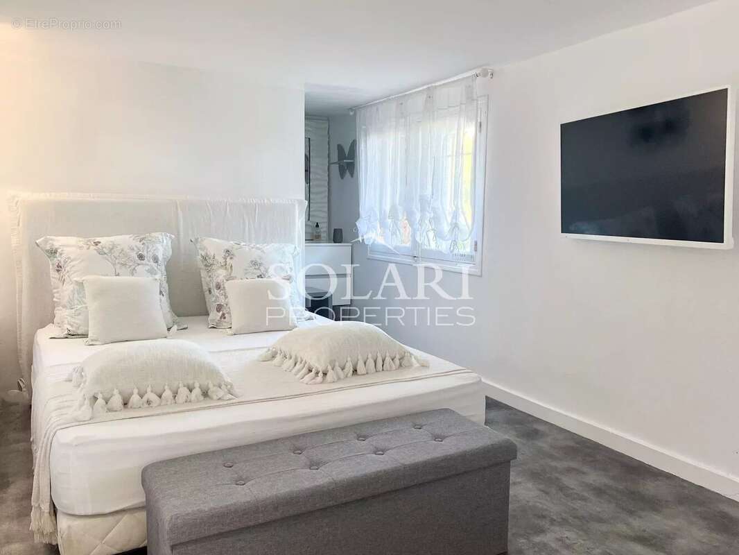 Maison à THEOULE-SUR-MER